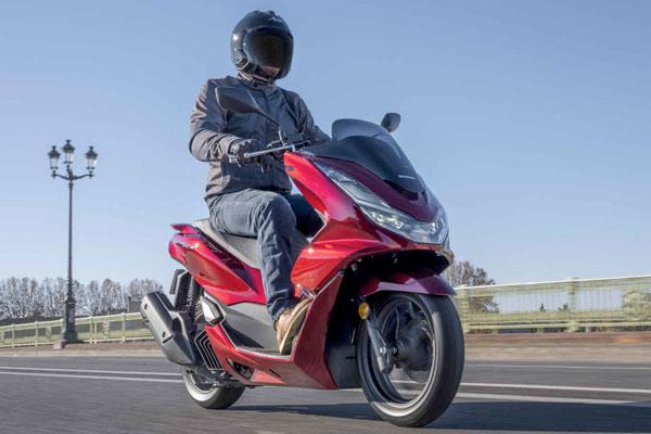 Engreído Finito Ordinario Honda PCX 125 2021 - Moto Hobby